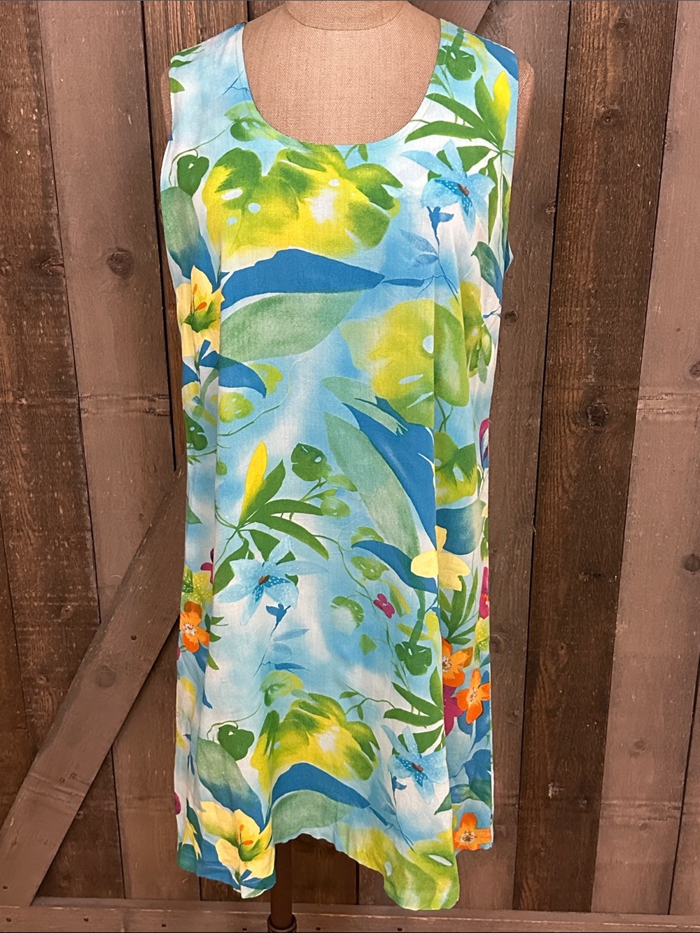 Vintage Jams World Hawaiian Tropical Floral Sleeveless Vacation Shift Dress USA